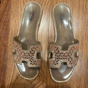 Rose gold sparkle rhinestone rubber pool slippers size 7